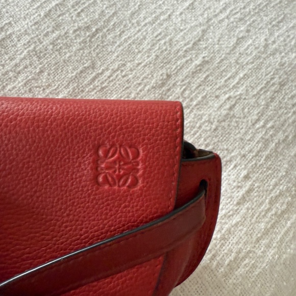 Loewe red gate mini - Picture 4 of 11